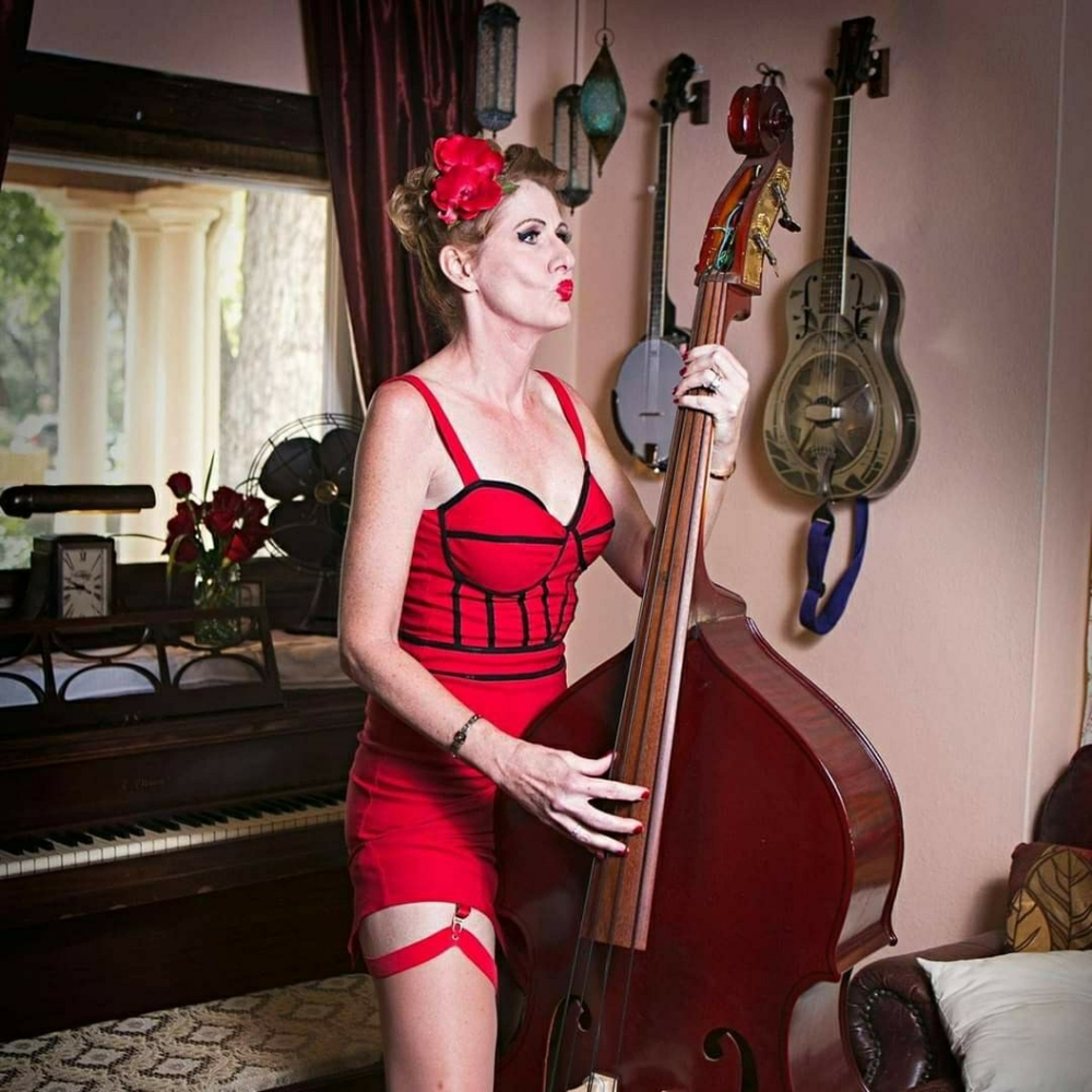 Meet your Posher, Kelly